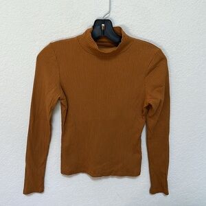 Maeve Gold Ribbed Turtleneck